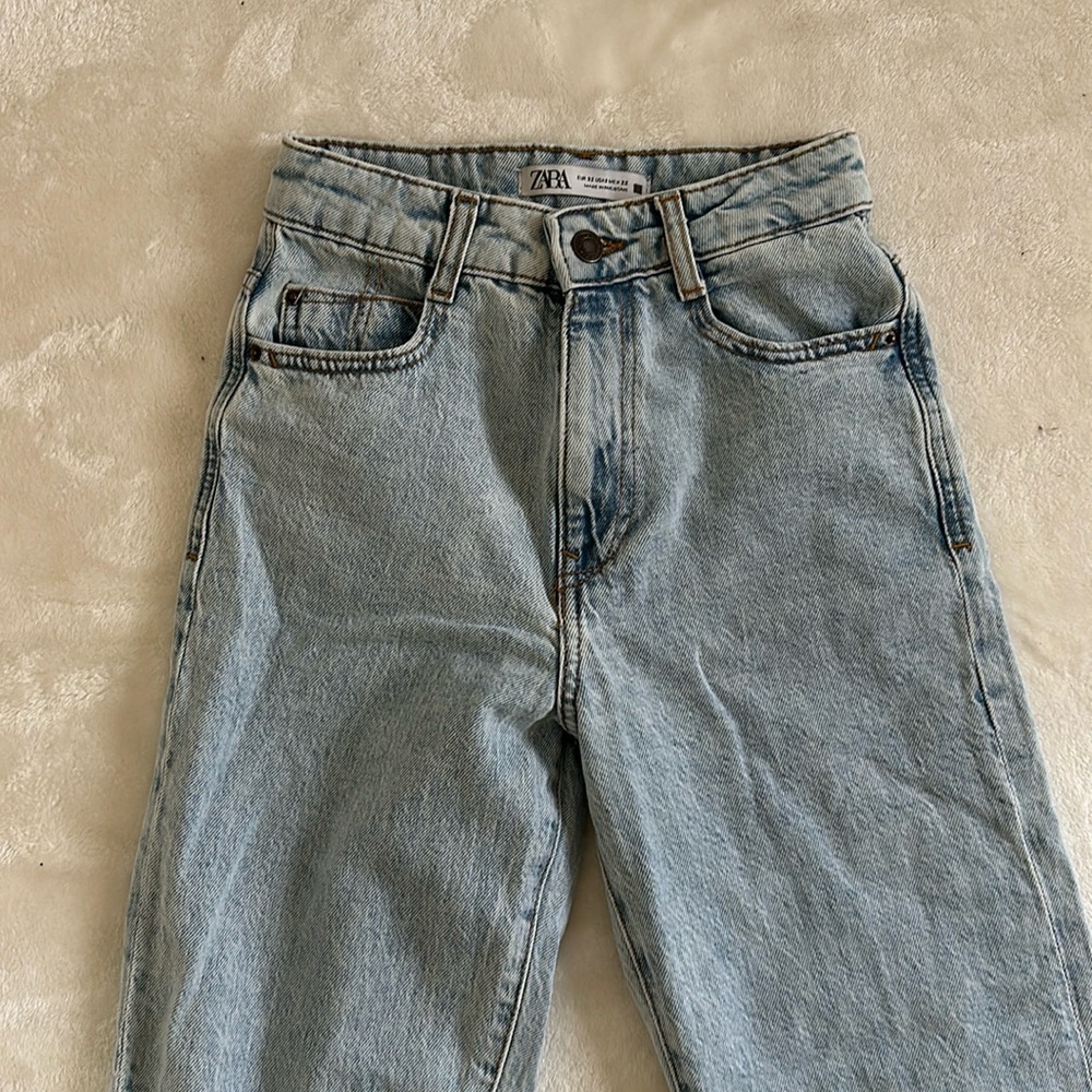 zara mom jeans size 23 light wash